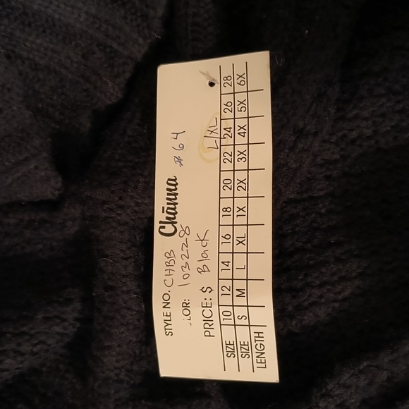 CHANNA Oversized Tunic Sweater Size L/Xl - Picture 8 of 11